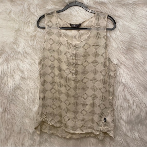 The North Face Sleeveless Aztec Blouse Size XL - Picture 5 of 11